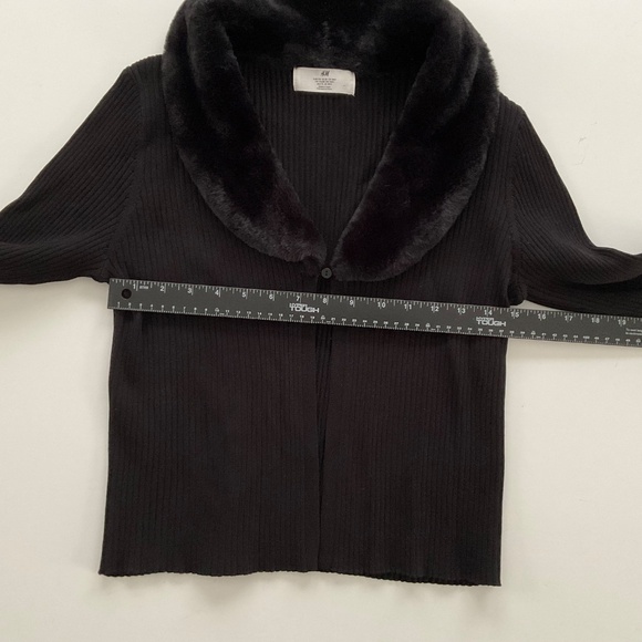 H&M Girls Ribbed Cardigan w/Faux Fur Collar Sz 20 Black Y2K Parisian Style Chic - Picture 5 of 9